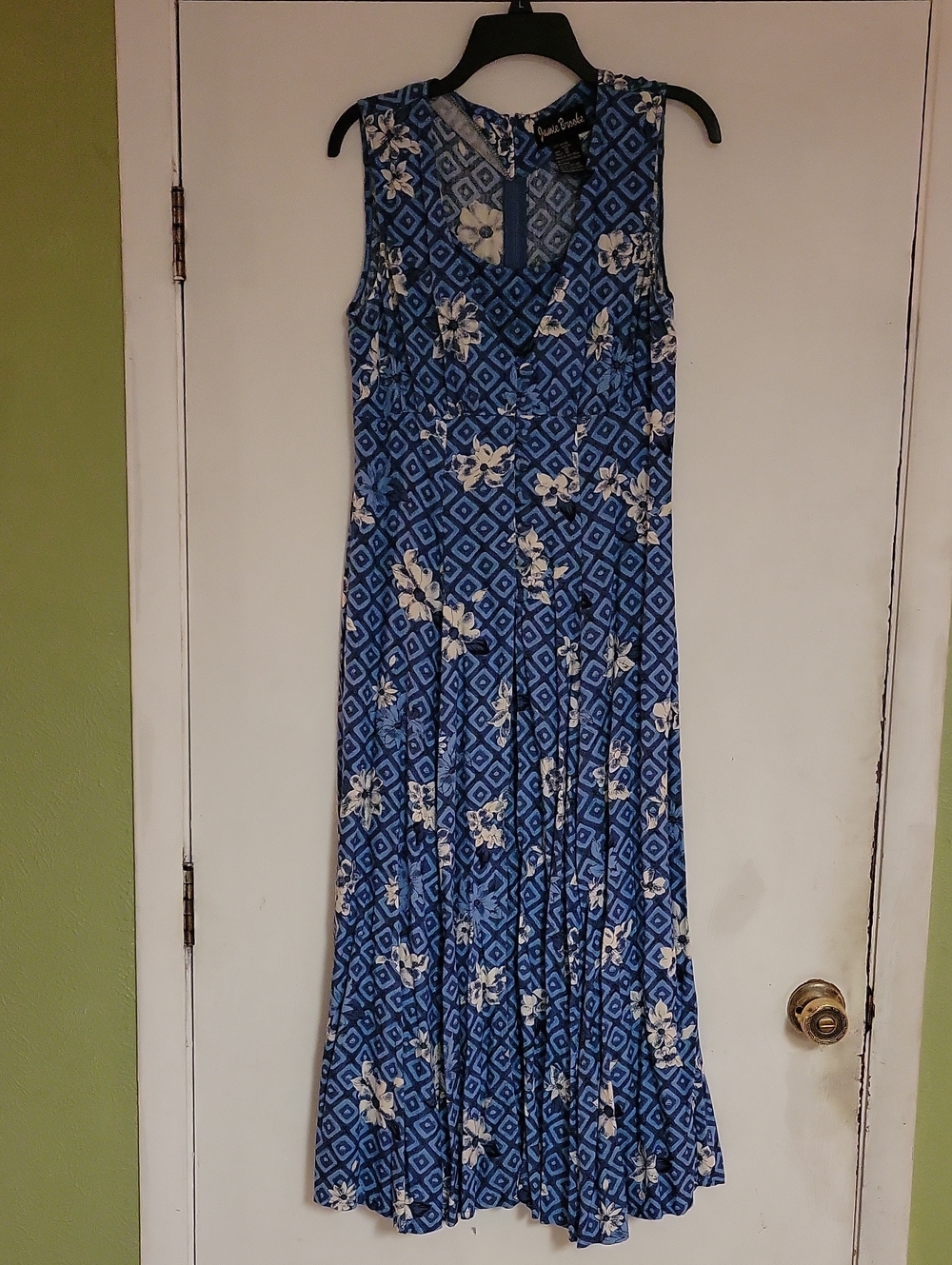 Blue Floral Sleeveless Maxi Dress
